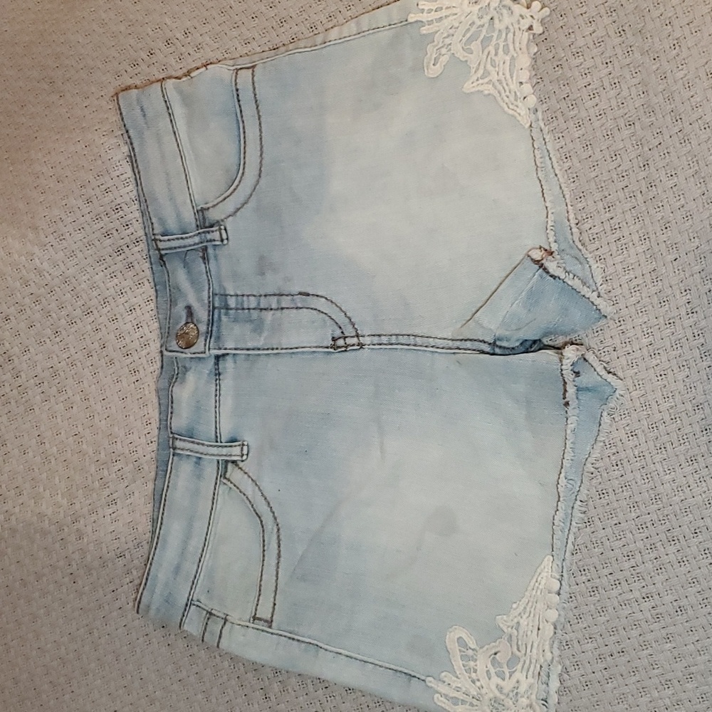 Cherokee Midi Jean Shorts